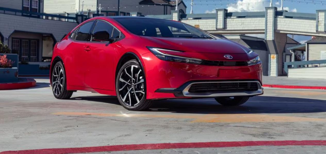 Prius Prime XSE省油又好开，43万混动王要翻身