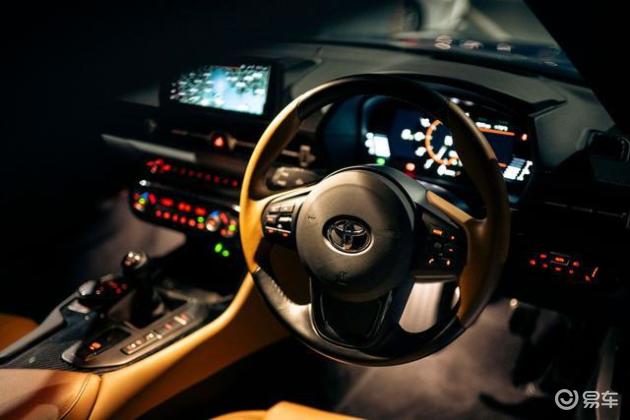 试驾丰田GR Supra RZ:笑看优缺点
