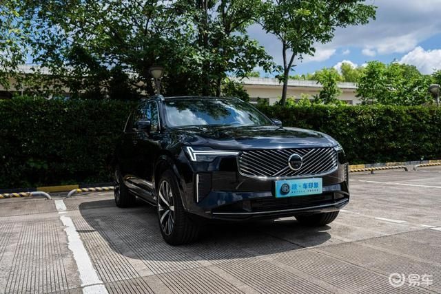 沃尔沃全新XC90与奥迪Q7:2025年的豪华SUV对决