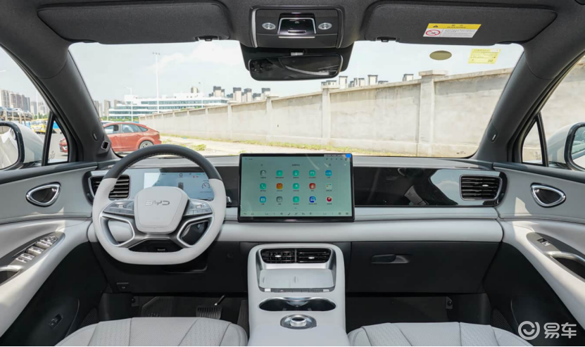 比亚迪海狮06上市,宋PLUS落后半代?