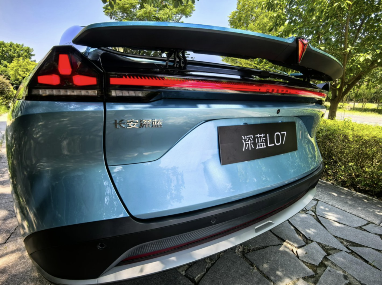全系标配华为乾崑智驾！试驾26款深蓝L07，智能再加码