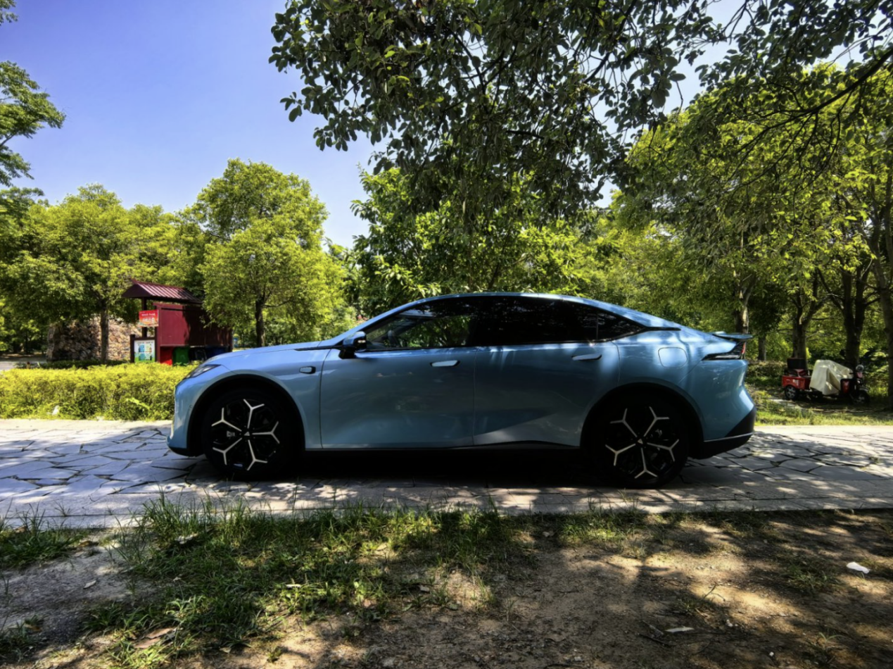 全系标配华为乾崑智驾!试驾26款深蓝L07,智能再加码