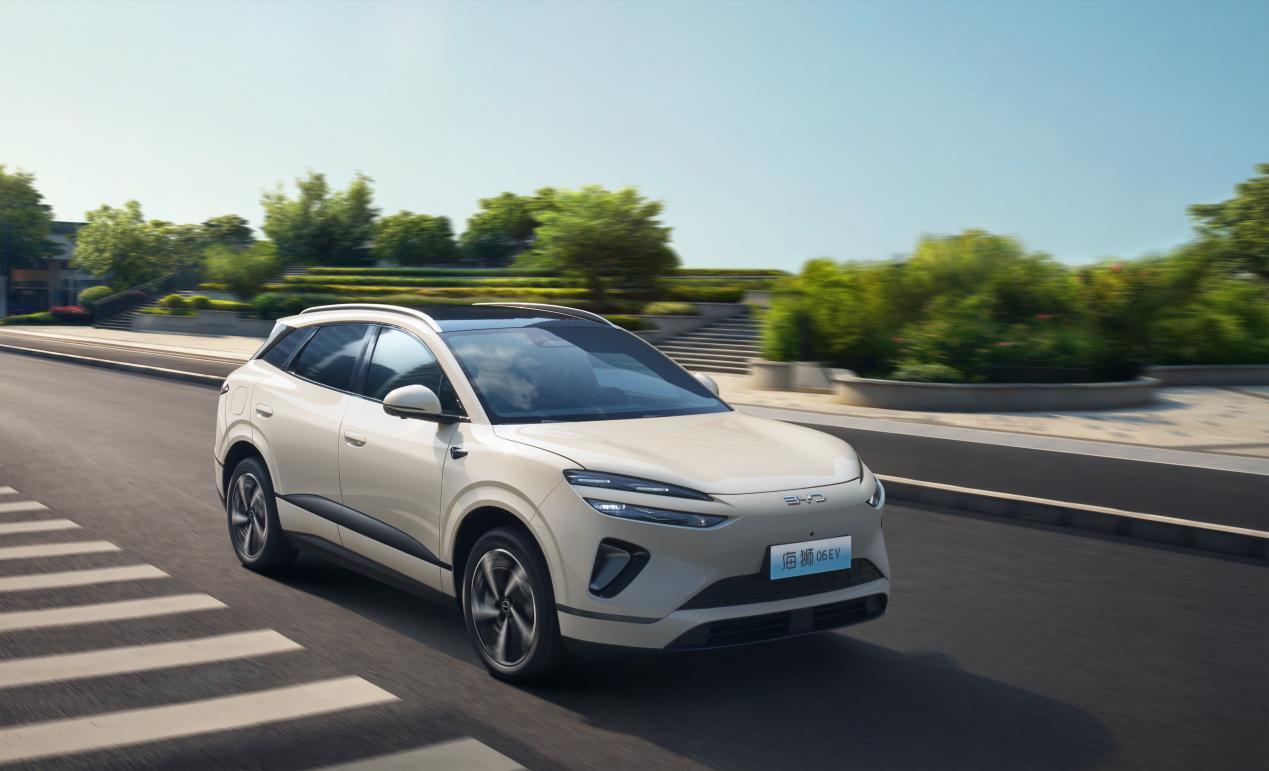 比亚迪海狮06杭州上市 售价13.98万起