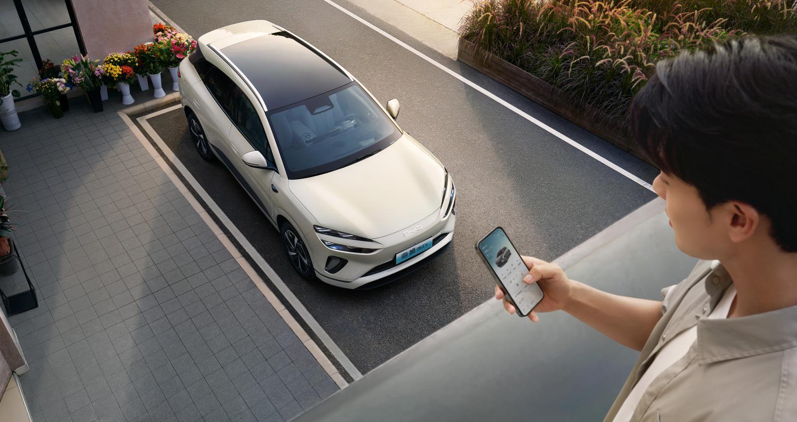 比亚迪海狮06杭州上市 售价13.98万起