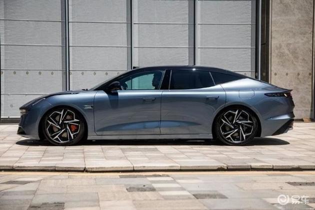 纠结20万买领克Z10还是汉LEV?快速决策指南