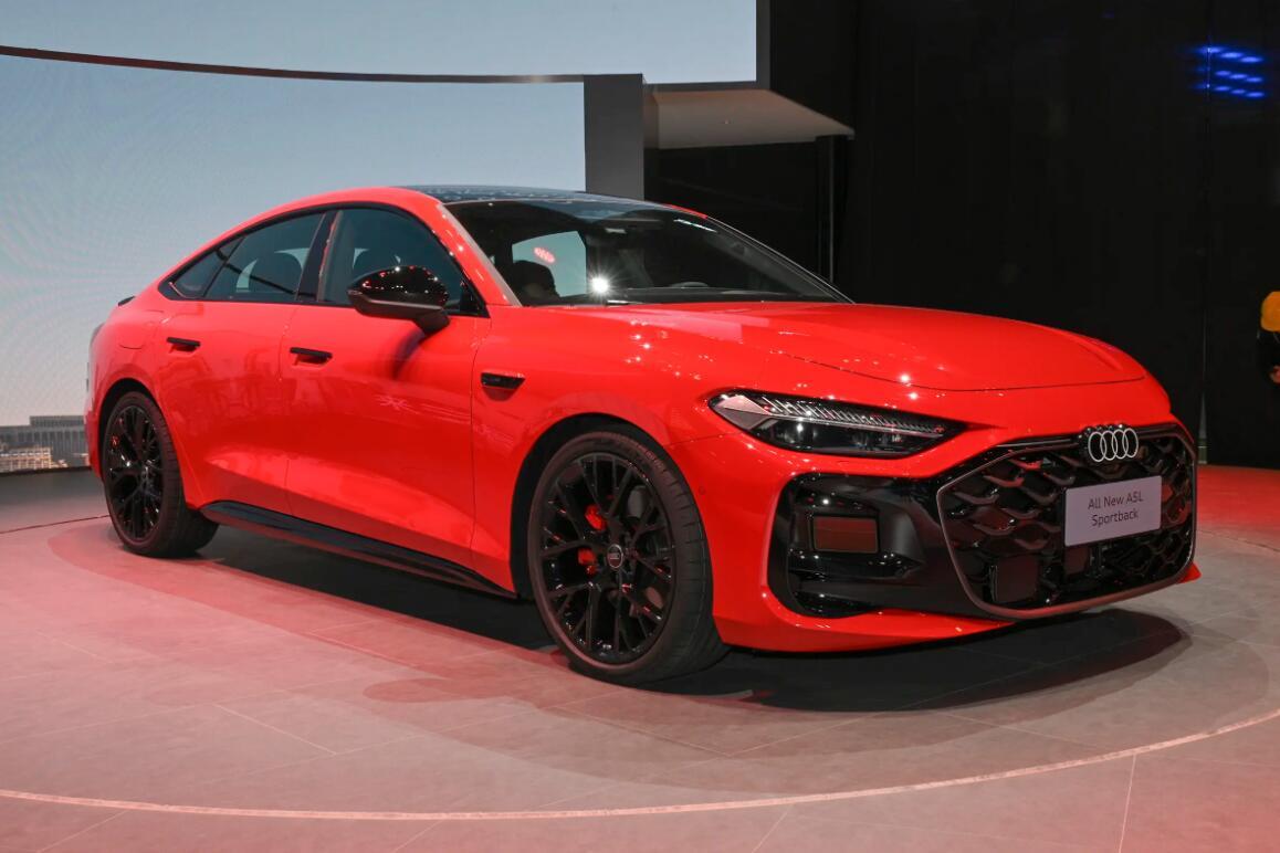 奥迪A5L SportBack对比奇瑞风云A9L怎么选?