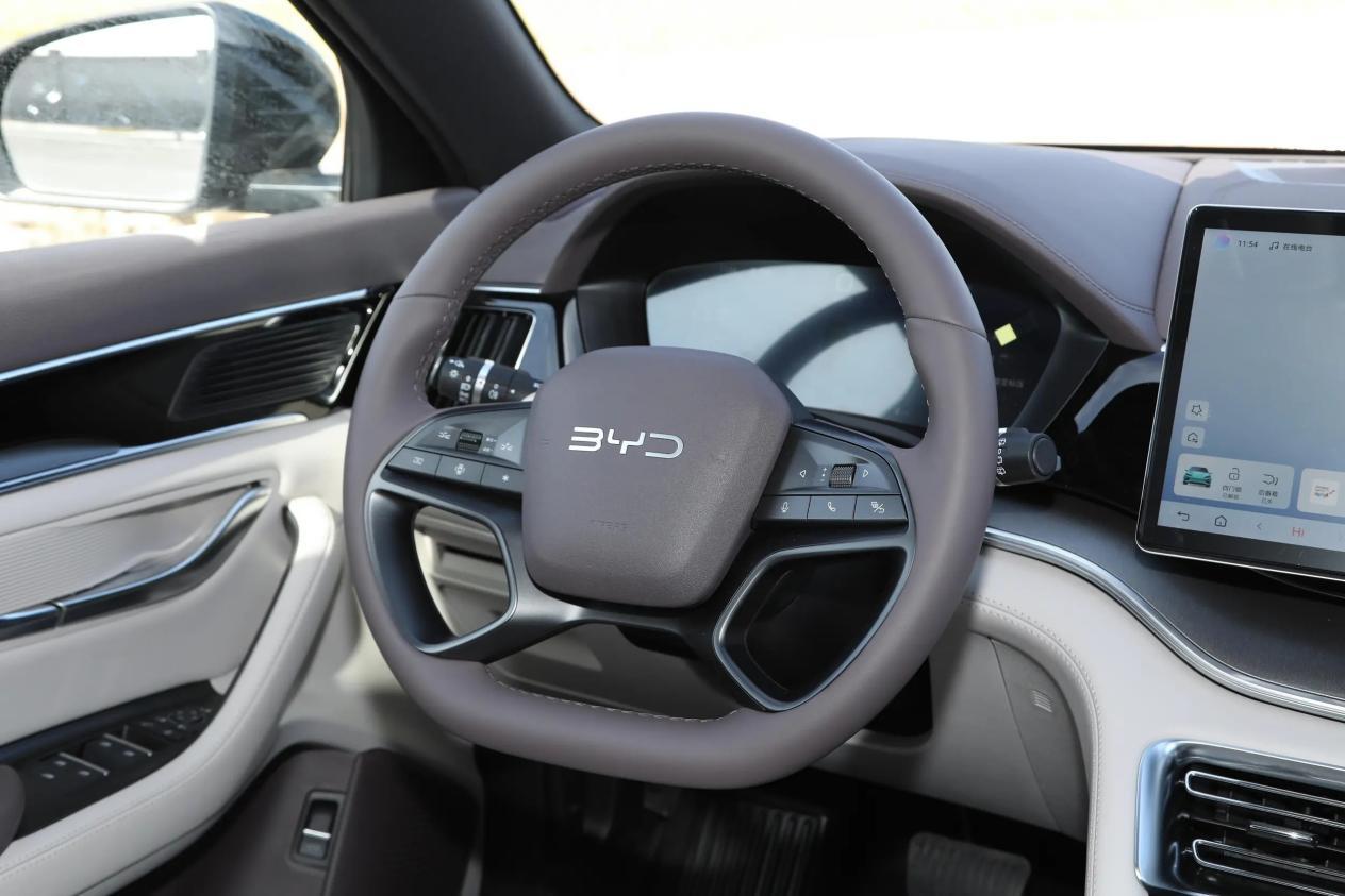 插混大5座SUV,长安启源Q07和宋PLUS,谁更香?