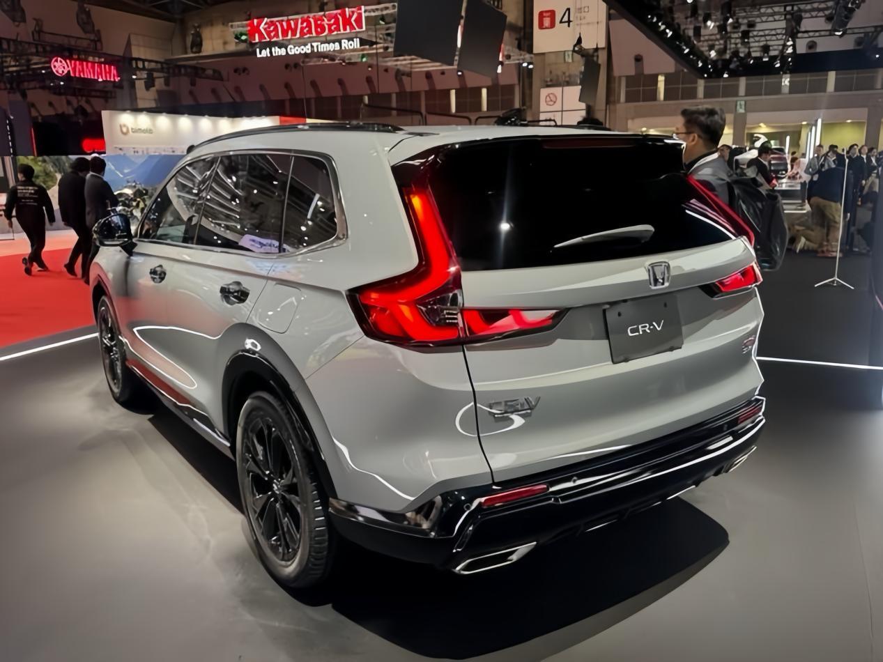 本田 CR-V e:HEV RS 黑色版东京车展实拍