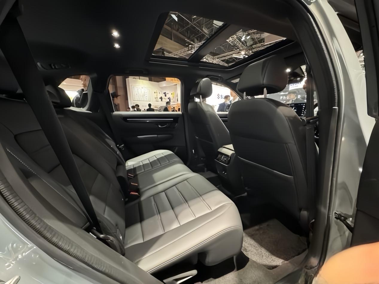 本田 CR-V e:HEV RS 黑色版东京车展实拍