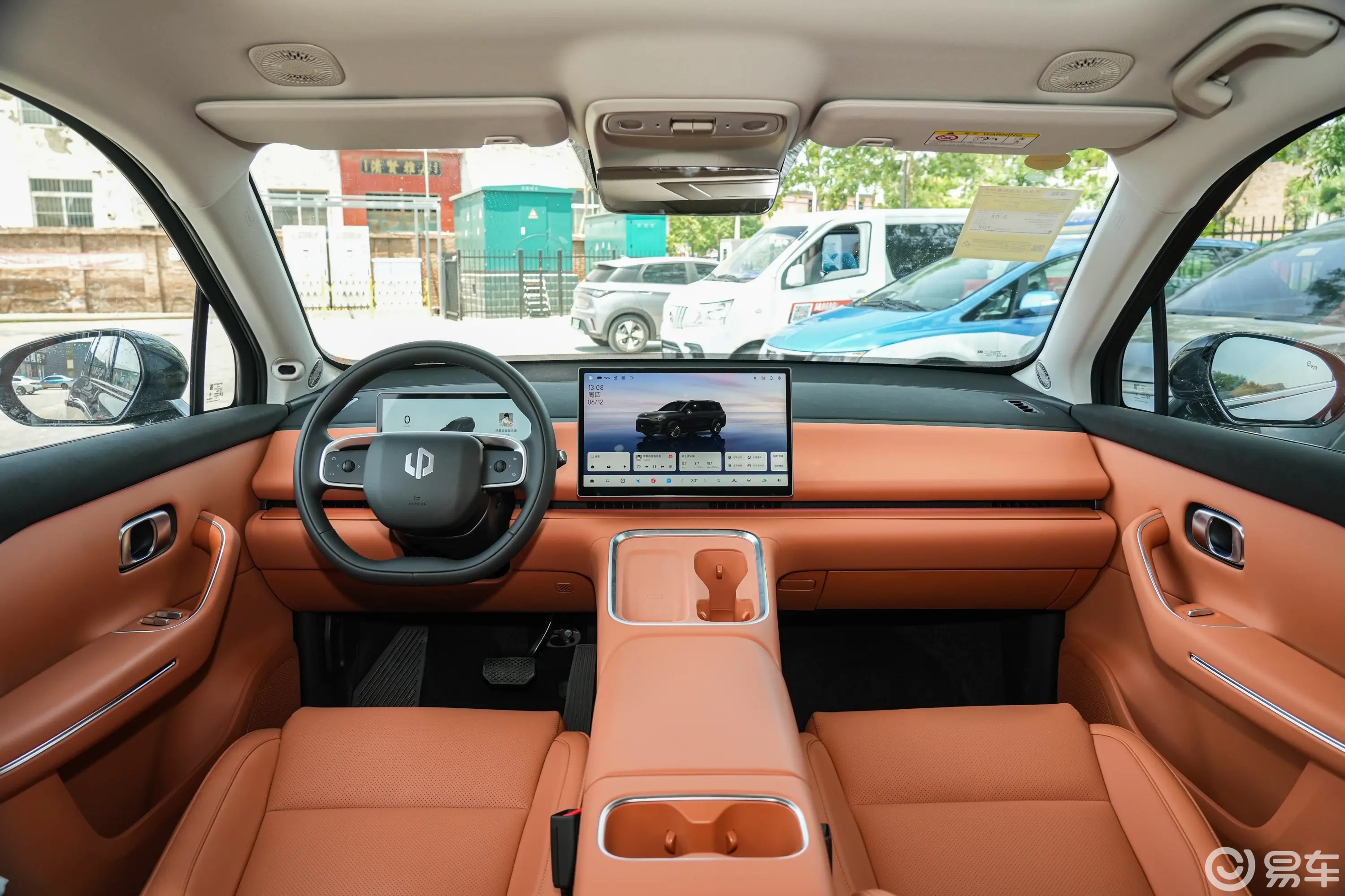 大SUV卖15万多,还配6座,交付破10万台,值得买吗?